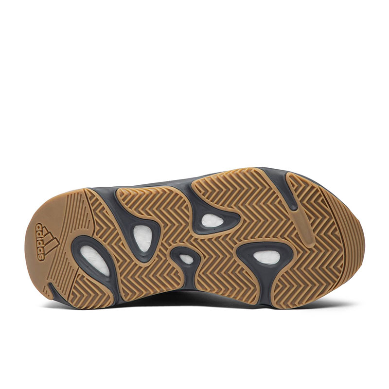 "special price" Y**zy boost 700 v2 "tephra"