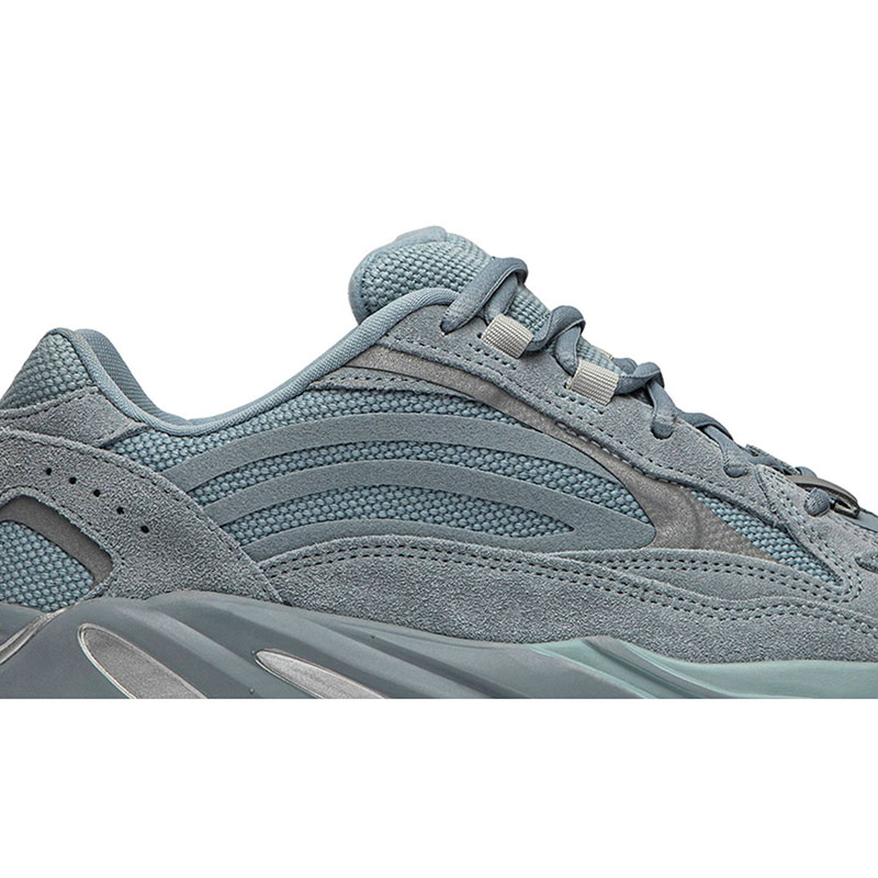 "special price" Y**zy boost 700 v2 