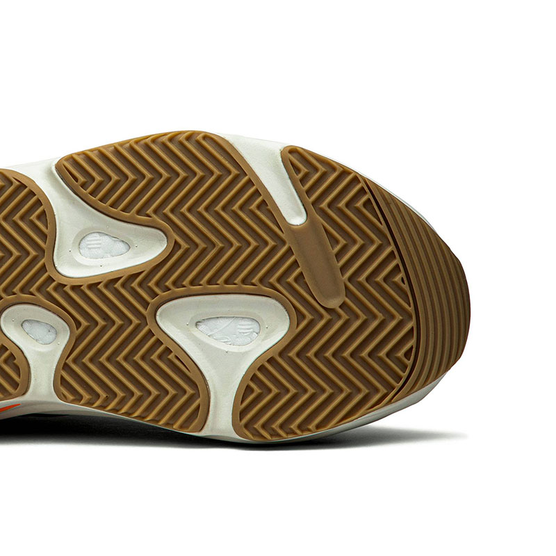 "special price" Y**zy boost 700