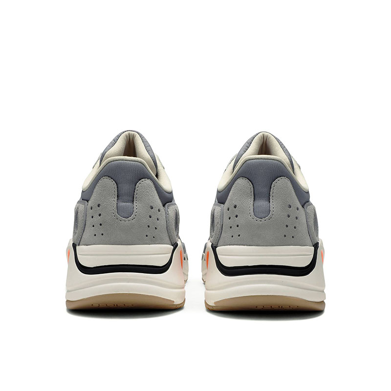 "special price" Y**zy boost 700