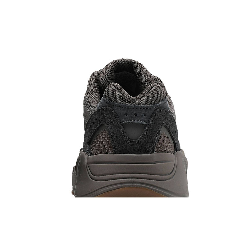 "special price" Y**zy boost 700 v2 