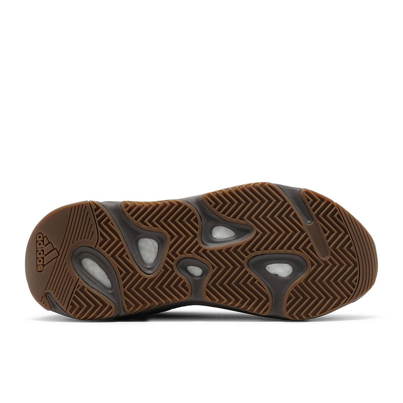 "special price" Y**zy boost 700 v2 