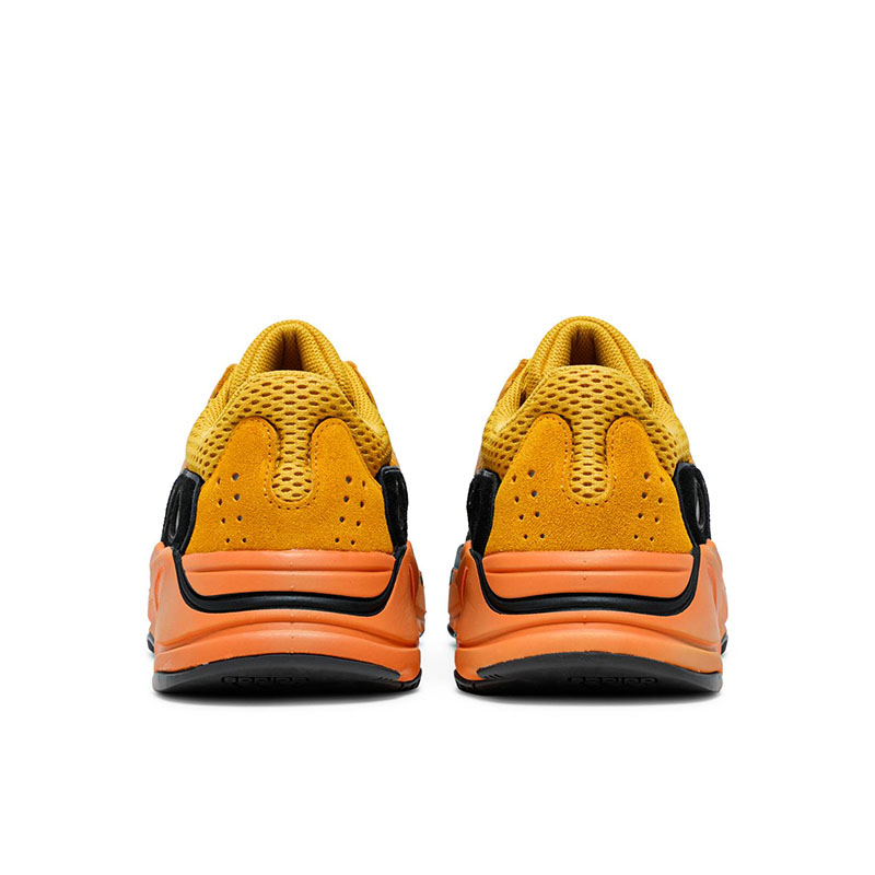 "special price" Y**zy boost 700 