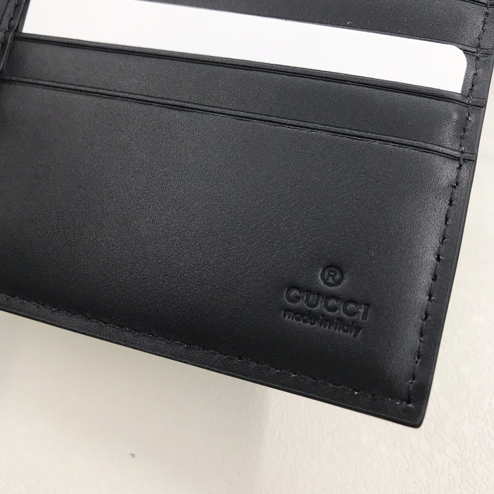 G*u*i wallets 451268