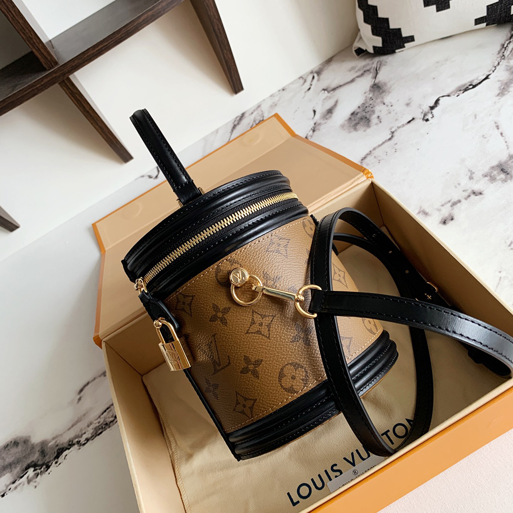 l0*is V*t0n bags m43986 15x17x15cm