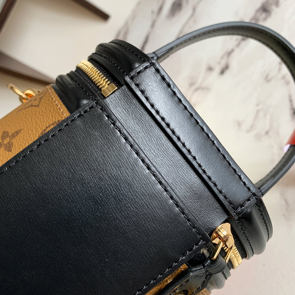 l0*is V*t0n bags m43986 15x17x15cm