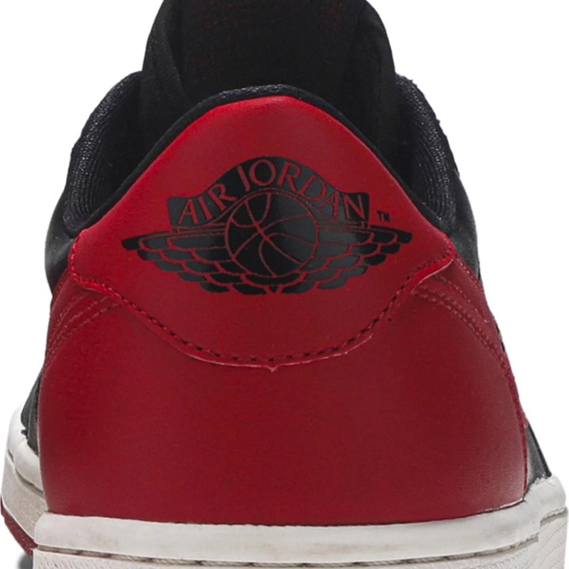 Air Jordan 1 Retro Low OG 