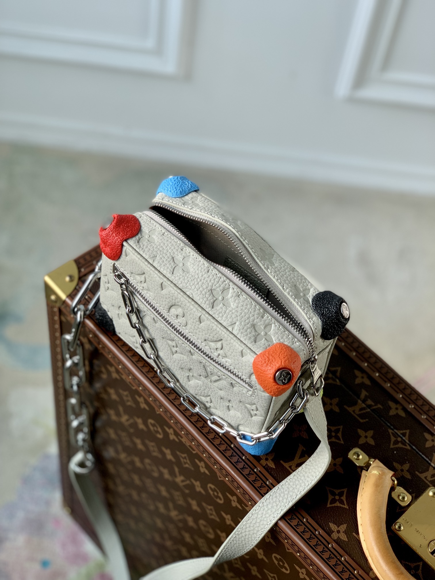 l0*is V*t0n bags m81606 18.5*13*8cm