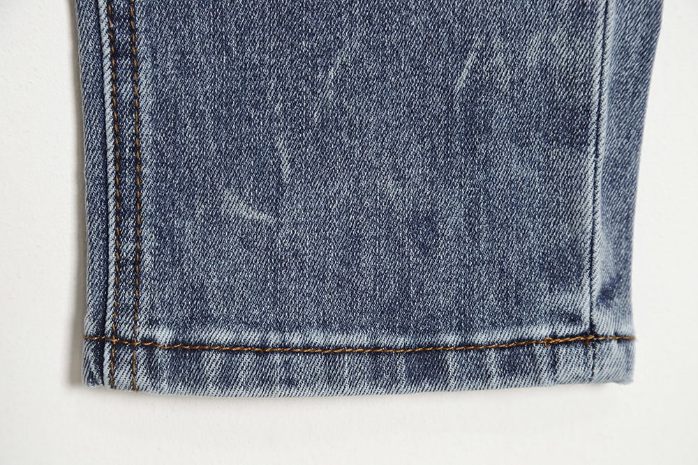 l0*isV*t0n full printed logo jeans on the back