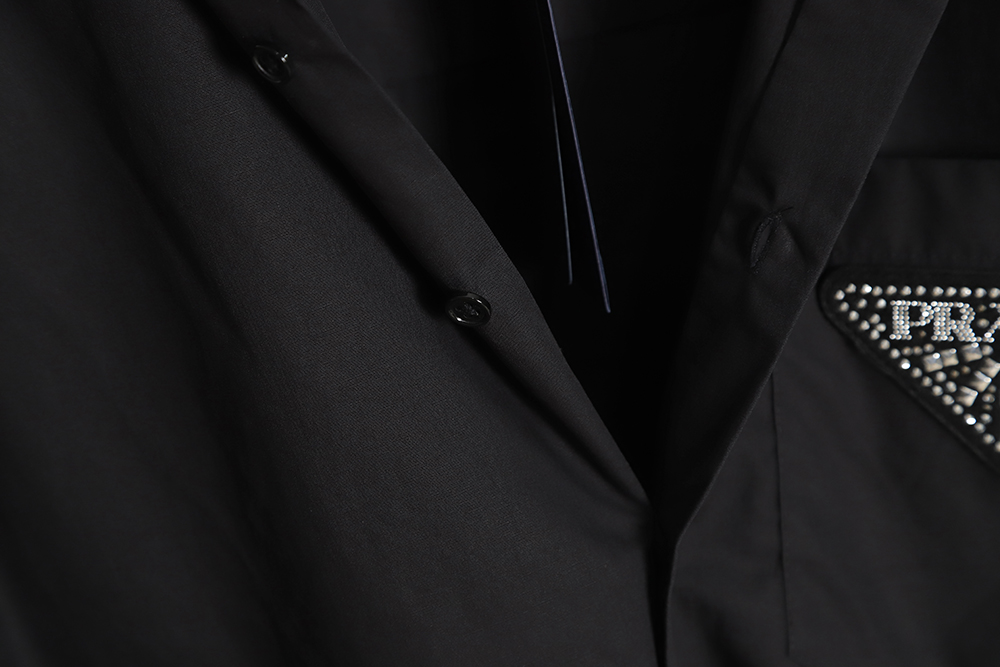 Pra*a prd 23ss triangular rhinestone logo long sleeve shirt tsk1