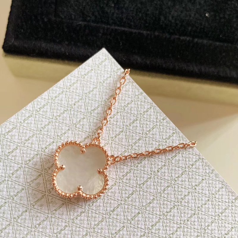 V*N CL*F & arpels vintage alhambra necklaces rose gold