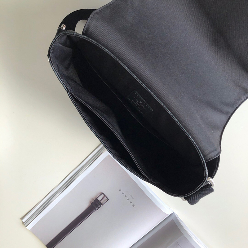 l0*is V*t0n bags m44000 22*25*8cm