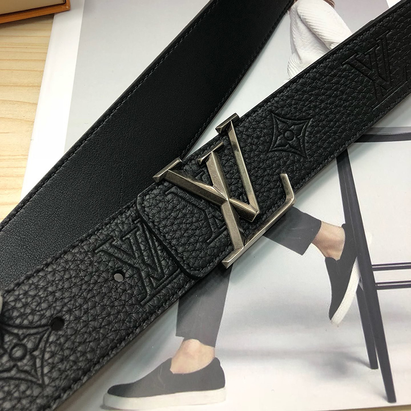 l0*is V*t0n belts m0032q