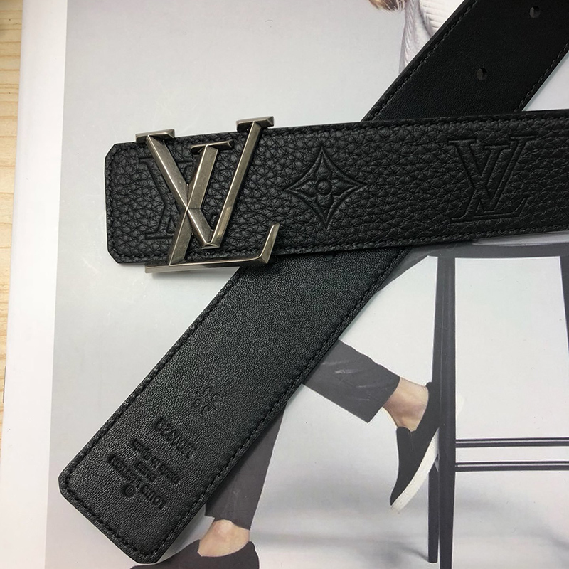 l0*is V*t0n belts m0032q