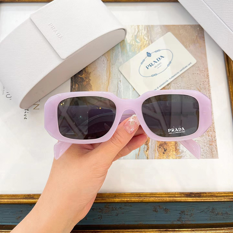 Pra*a eyeglasses pr 17ws