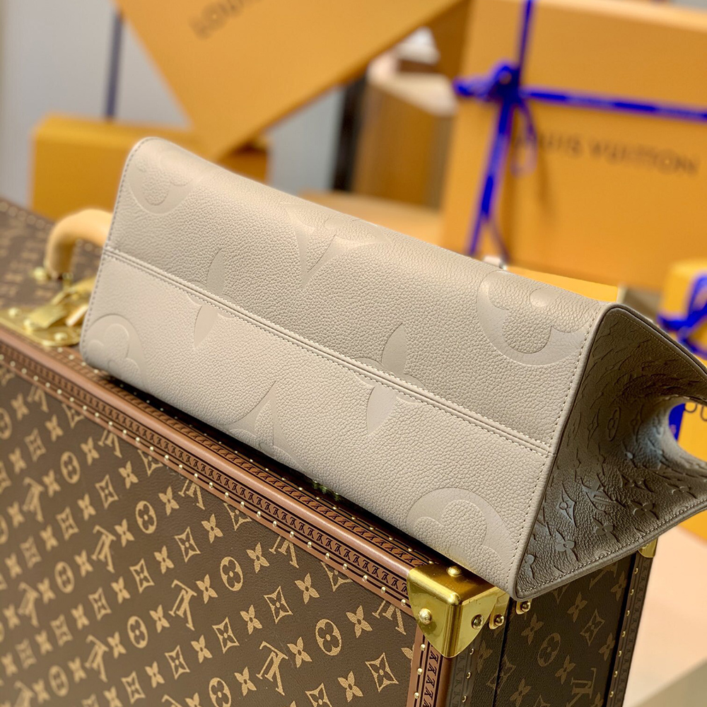 l0*is V*t0n bags m45607 35*28*15cm