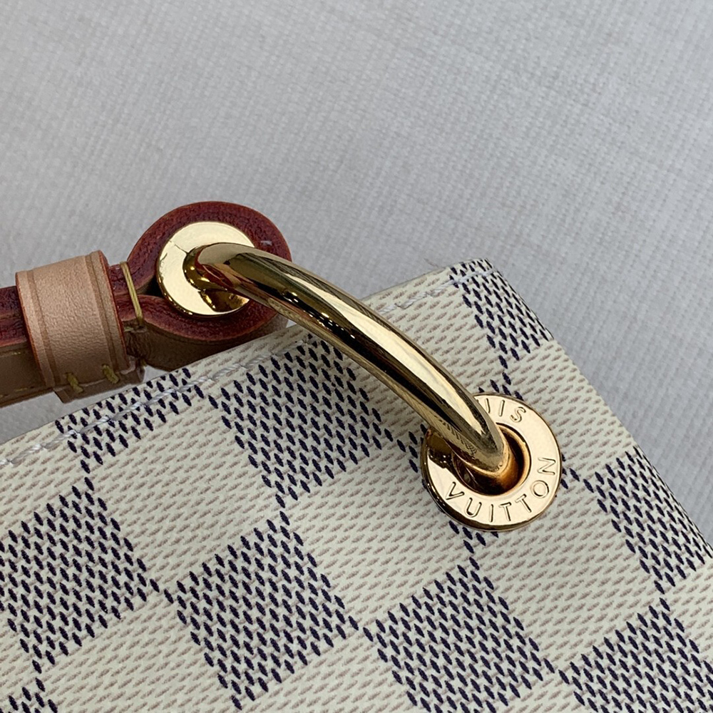 l0*is V*t0n bags n42233 35.5*14*33.5cm