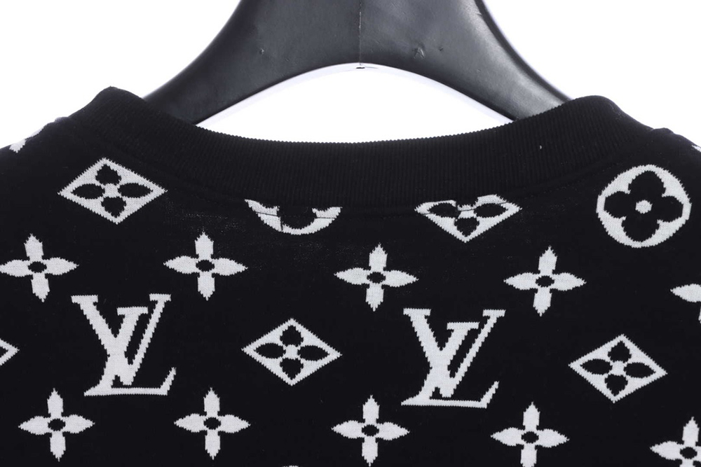 l0*is V*t0n full pattern presbyopia jacquard sweater