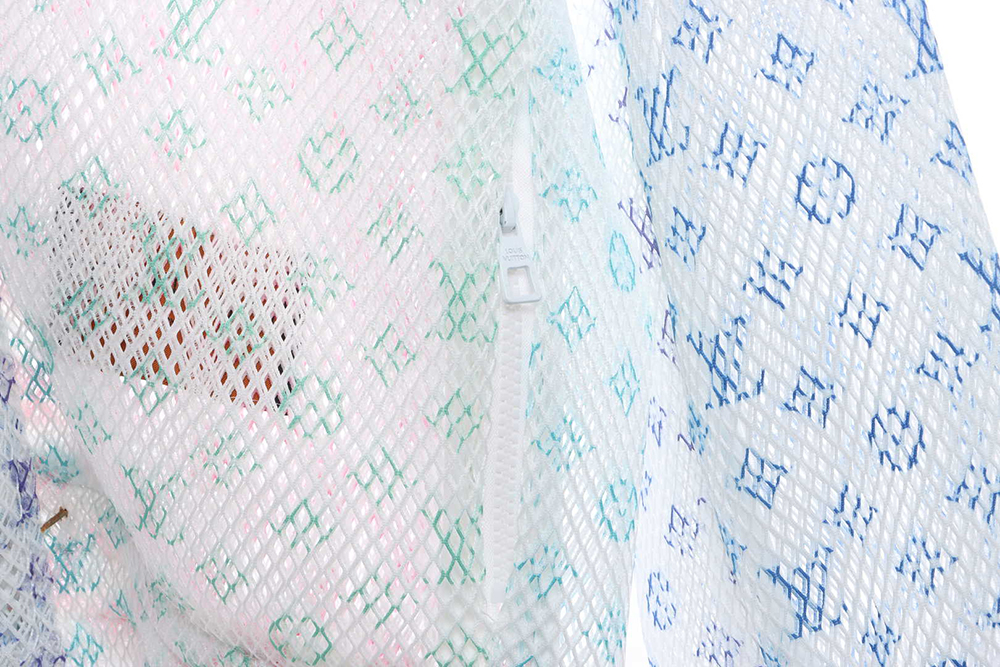 l0*is V*t0n gradient presbyopia mesh hooded jacket tsk1