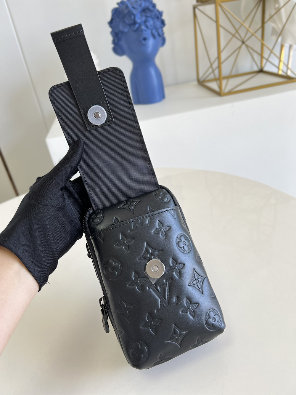 l0*is V*t0n bags m81005 11*18*8cm