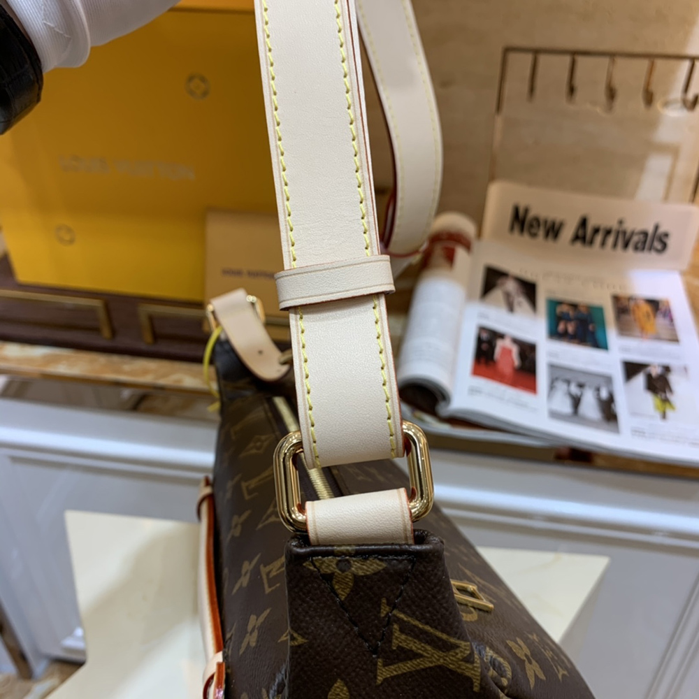 l0*is V*t0n bags m43644 37*14*13cm