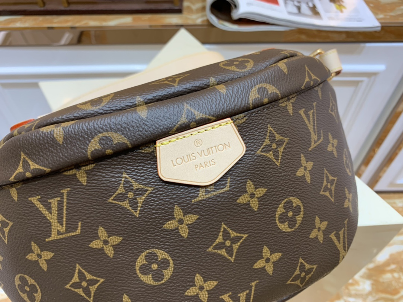 l0*is V*t0n bags m43644 37*14*13cm