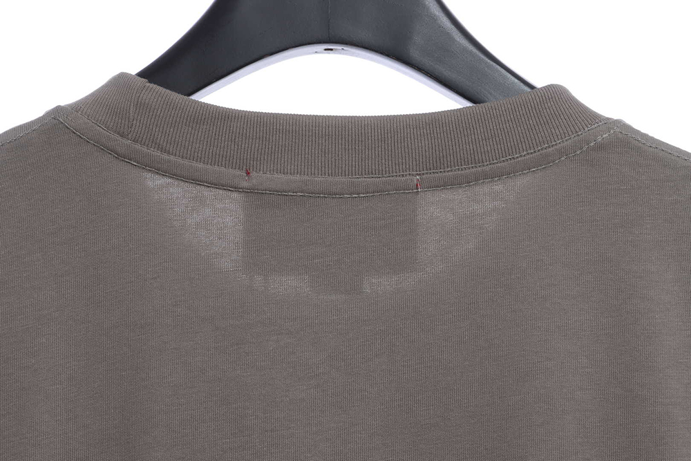 G*u*i joint ba*len*cia*ga paint printing short sleeve tsk1