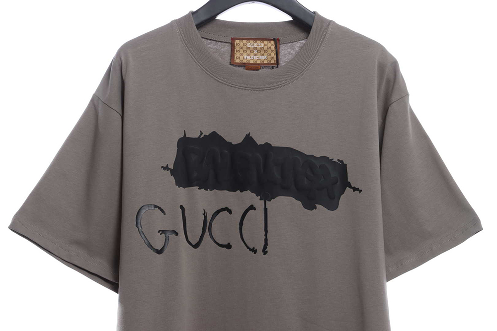 G*u*i joint ba*len*cia*ga paint printing short sleeve tsk1