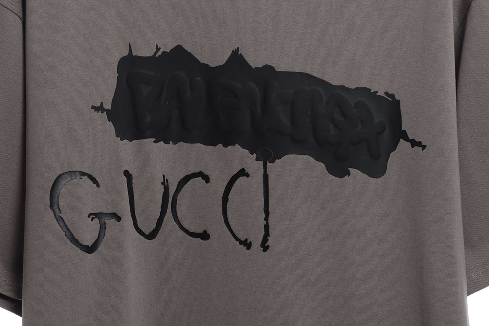 G*u*i joint ba*len*cia*ga paint printing short sleeve tsk1