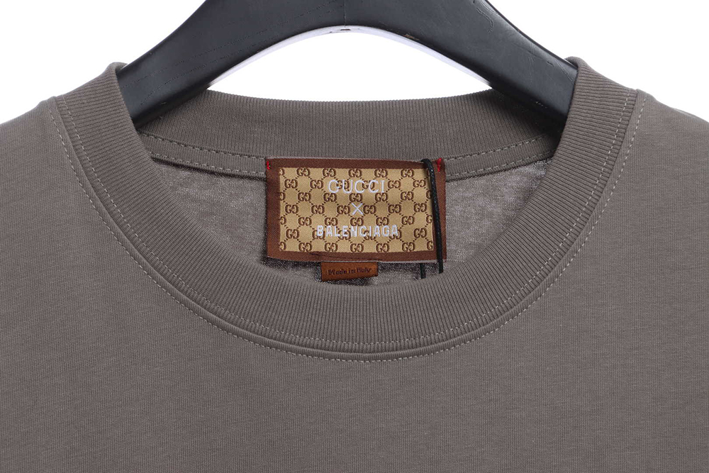 G*u*i joint ba*len*cia*ga paint printing short sleeve tsk1