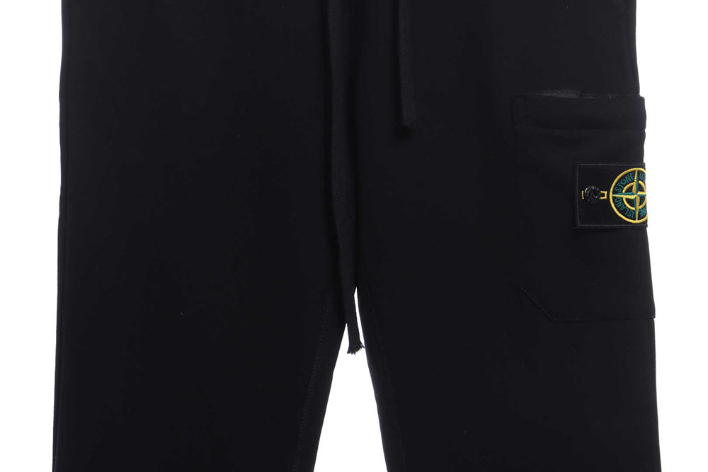 Stone Island One Pocket Basic Badge Trousers