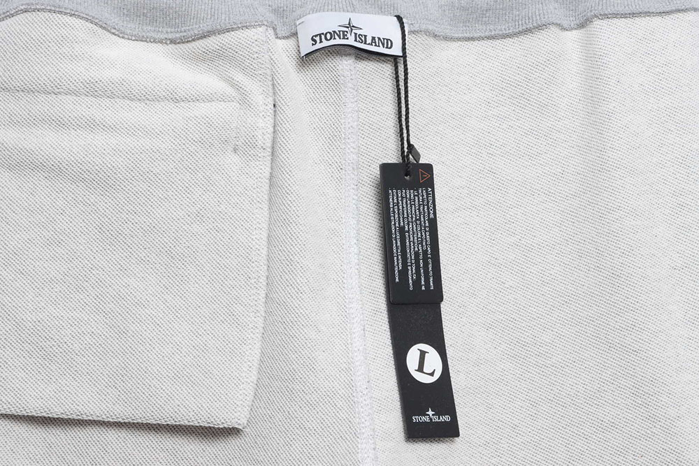 Stone Island One Pocket Basic Badge Trousers TSK1