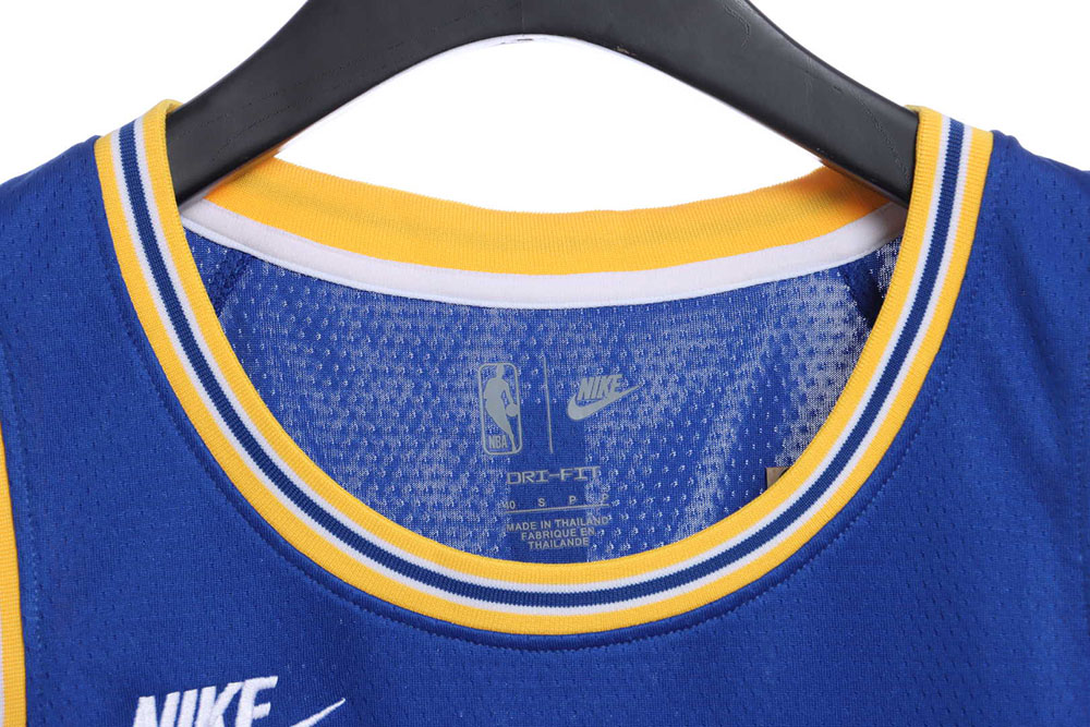 Warriors 23 season Curry No. 30 fan version jersey
