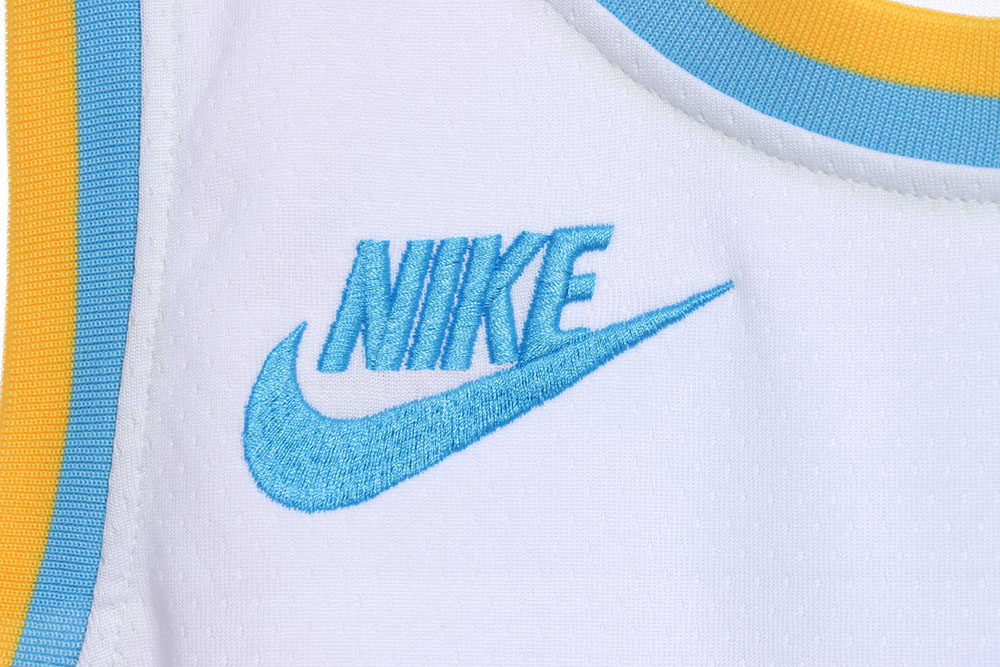 Lakers 23 season retro No. 6 jersey