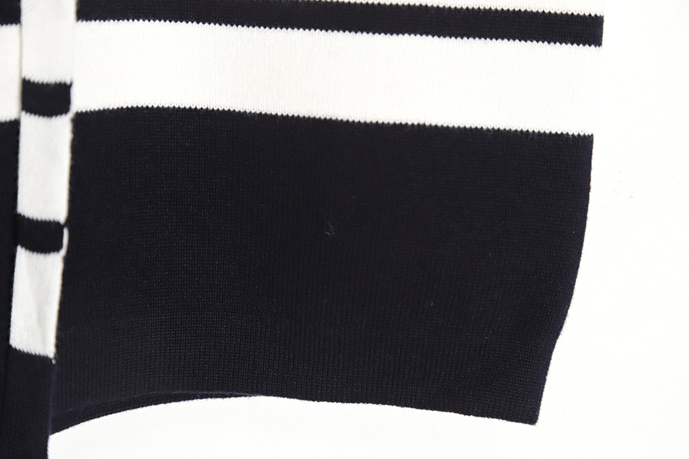 ThomBrowne Knit Four Bar Shorts TSK2