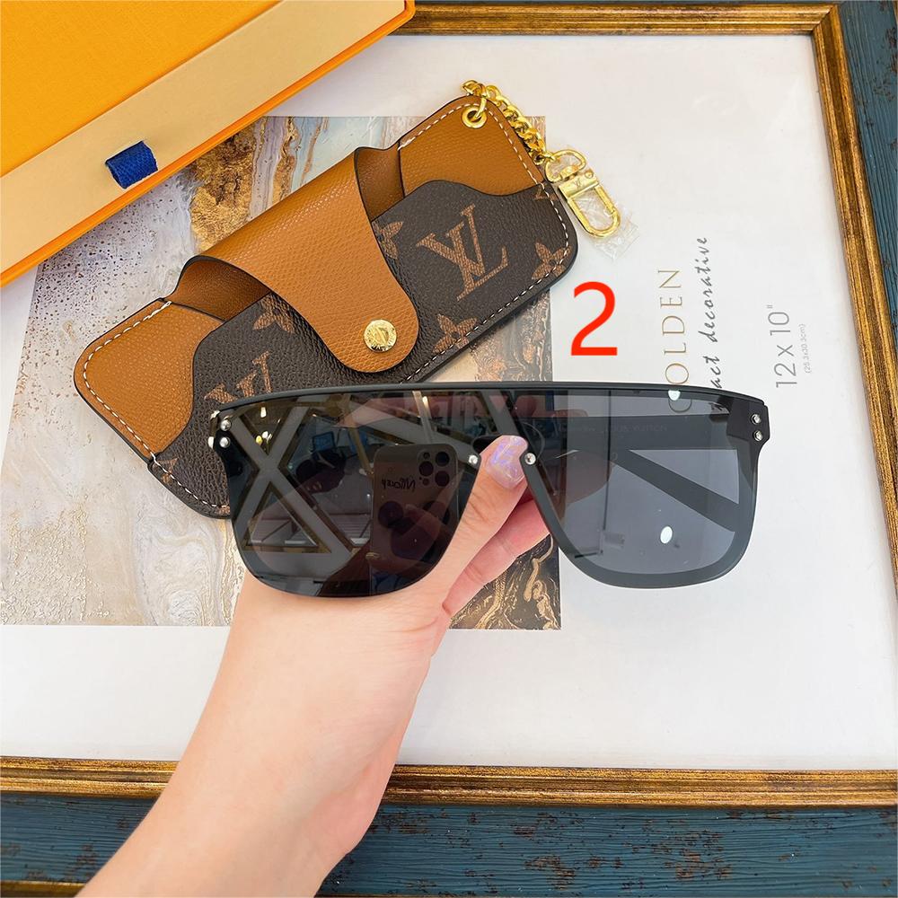 l0*is V*t0n glasses z2330e