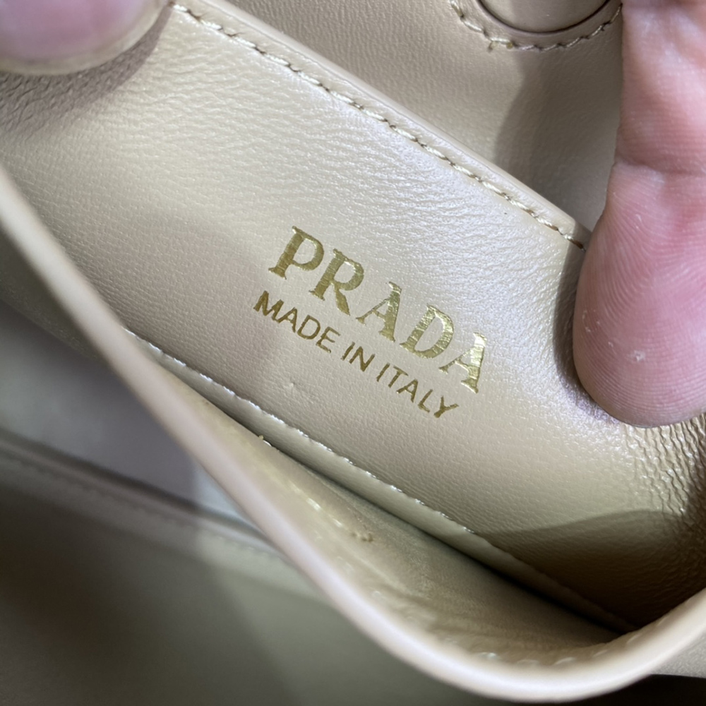 Pra*a bags 1bg443 25*18.5*12.5cm