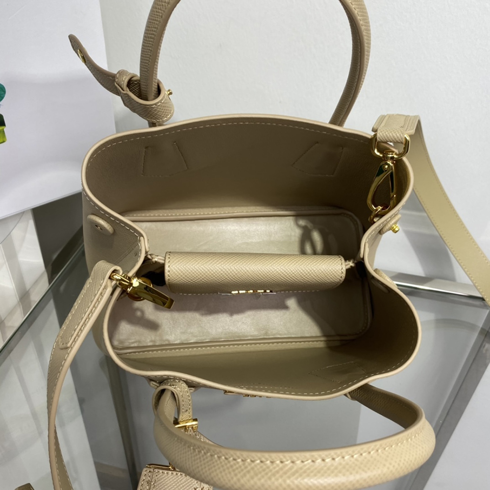 Pra*a bags 1bg443 25*18.5*12.5cm