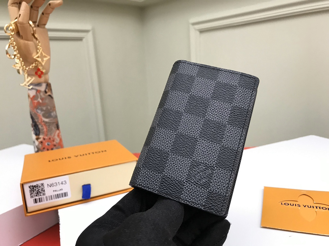 l0*is V*t0n wallets n63143 11*7cm