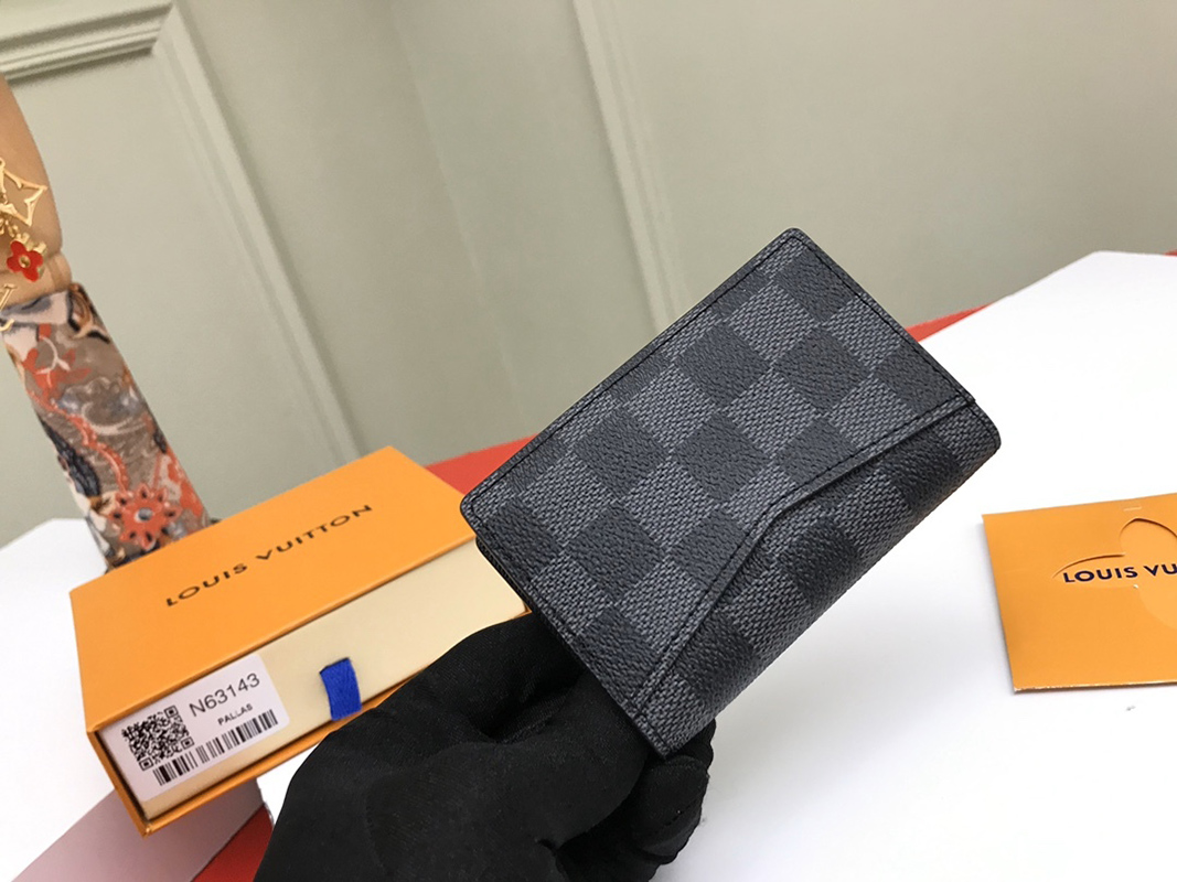 l0*is V*t0n wallets n63143 11*7cm