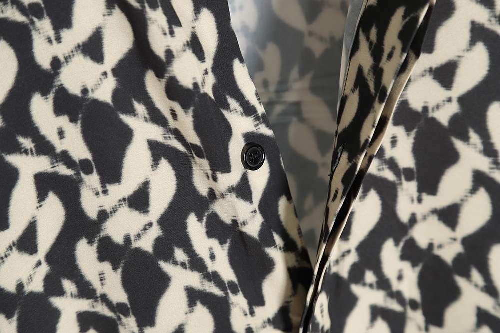 saint lauren paris Sa**t Lau*nt 23ss slp printed shirt