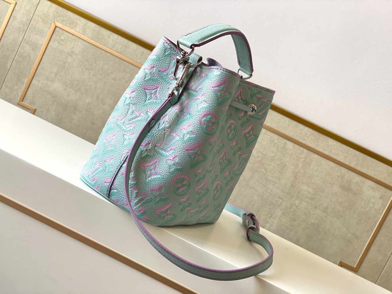 l0*is V*t0n bags m46173 20*20*13cm