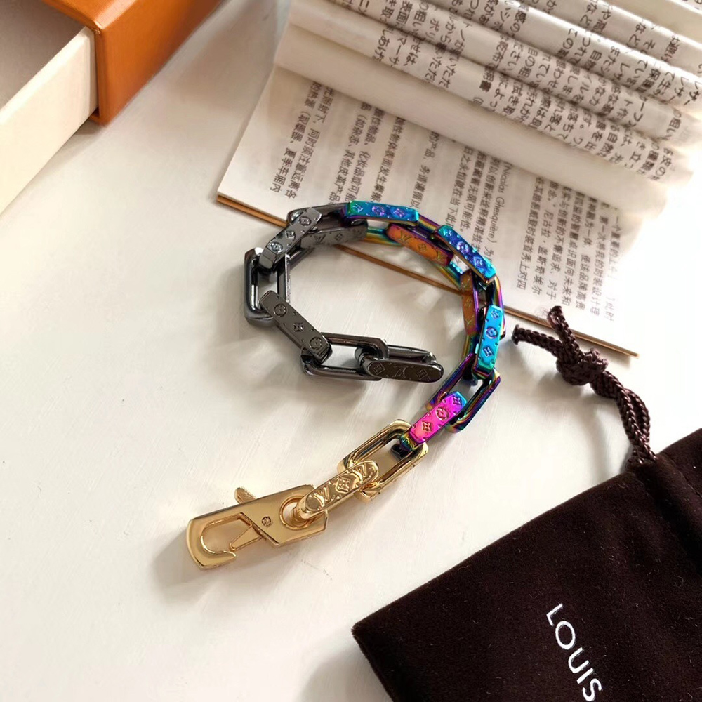 l0*is V*t0n bracelet m68242