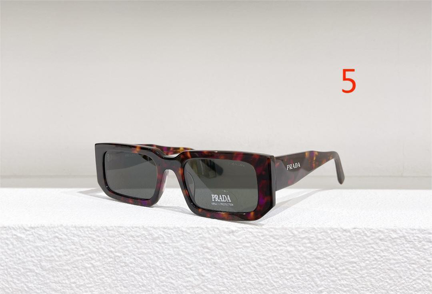 Pra*a eyeglasses 06ys