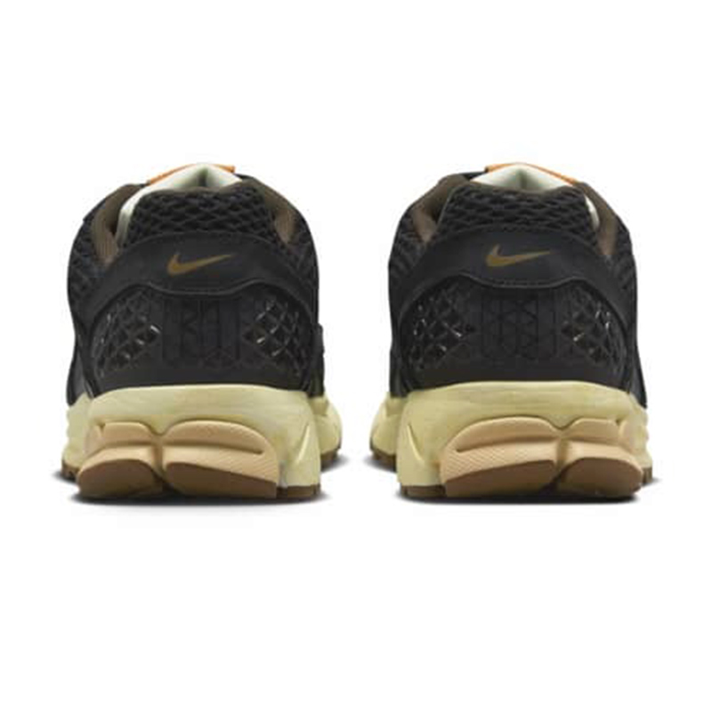 NIKE ZOOM VOMERO 5 PRM