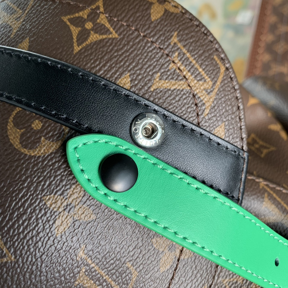 l0*is V*t0n bags m46247 32*39*12cm