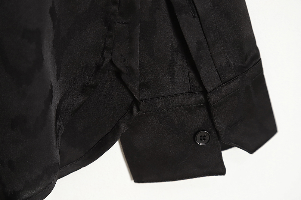 saint lauren paris slp Sa**t Lau*nt 23ss printed jacquard silk shirt