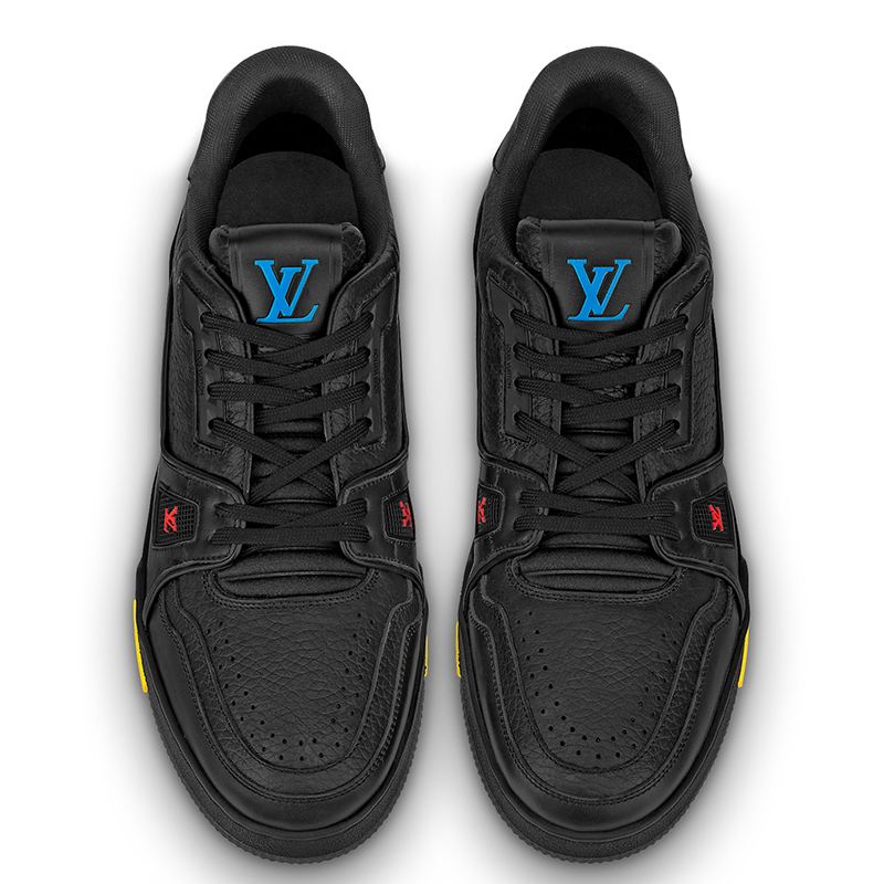 l0*is V*t0n trainer black signature