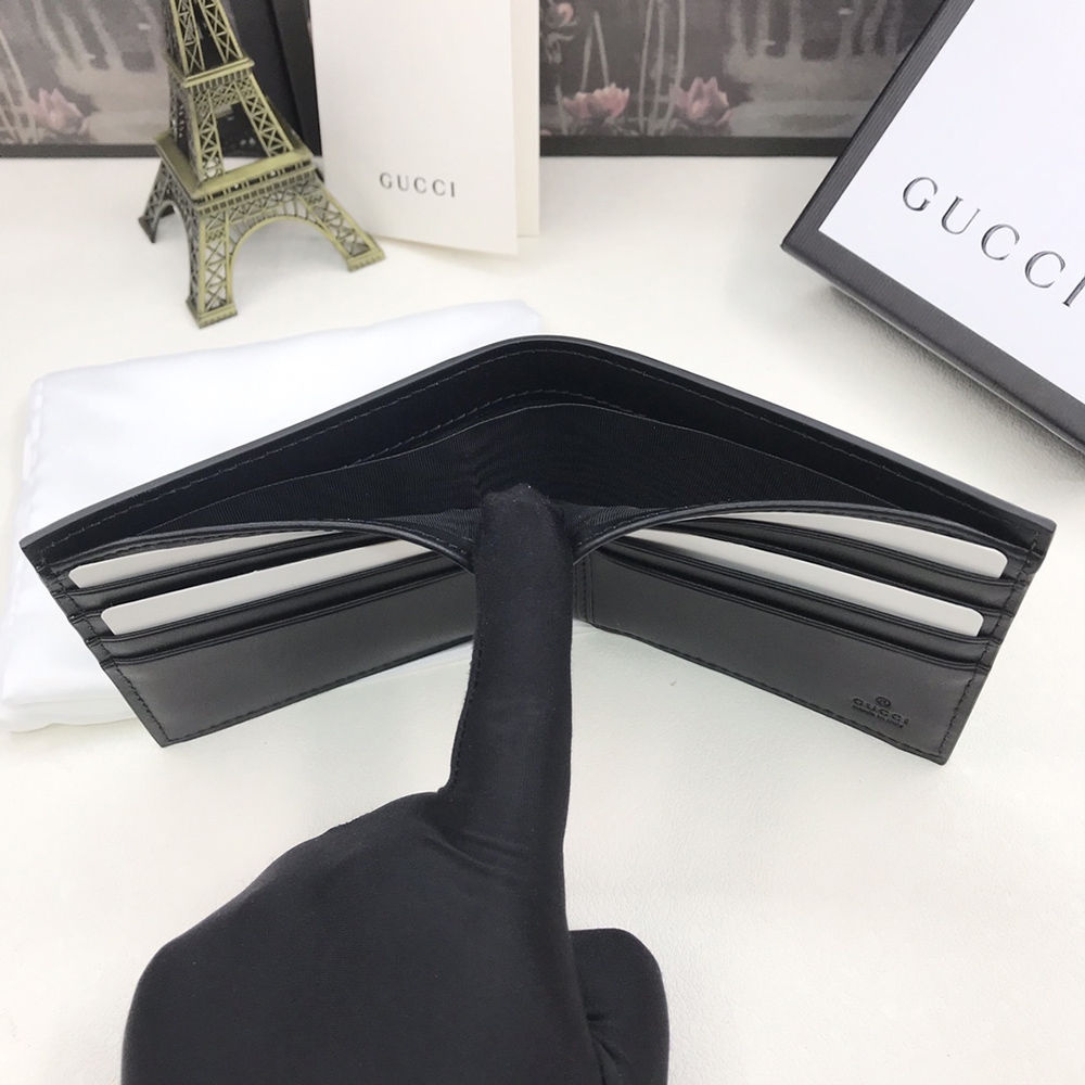 G*u*i wallets 451268