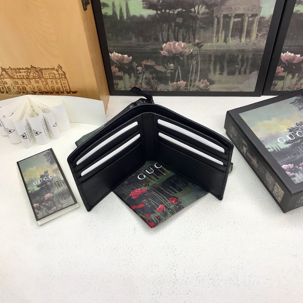 G*u*i wallets 145754